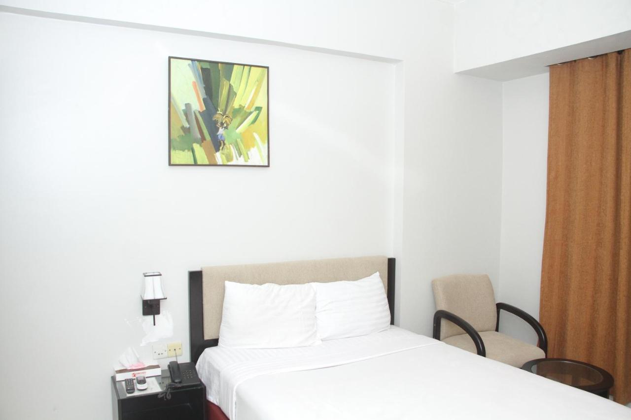 Orchid Business Hotel Чіттаґонґ Екстер'єр фото