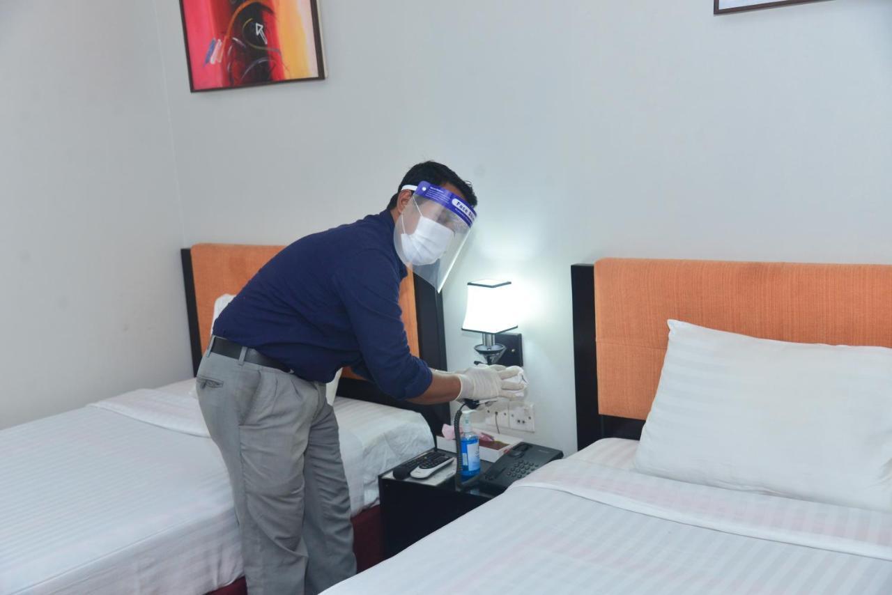 Orchid Business Hotel Чіттаґонґ Екстер'єр фото