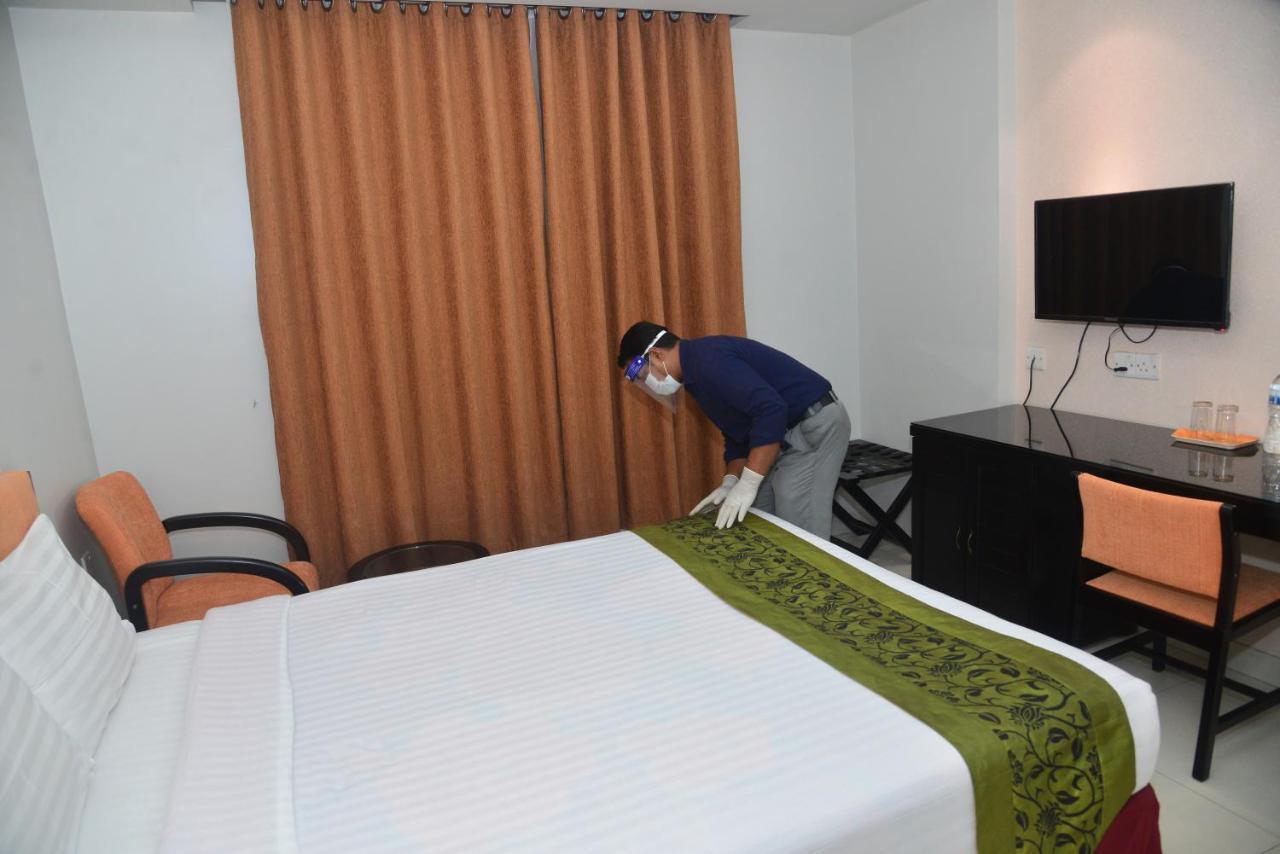 Orchid Business Hotel Чіттаґонґ Екстер'єр фото