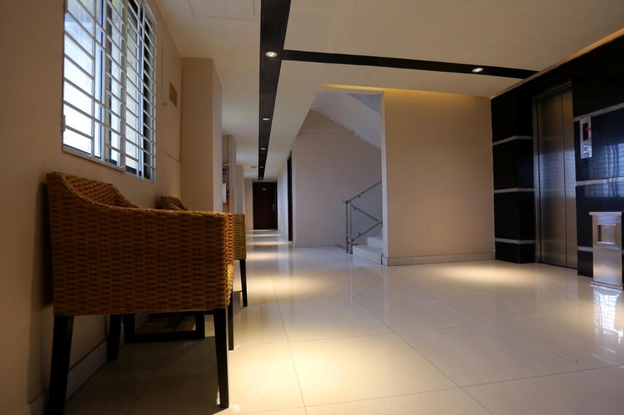 Orchid Business Hotel Чіттаґонґ Екстер'єр фото